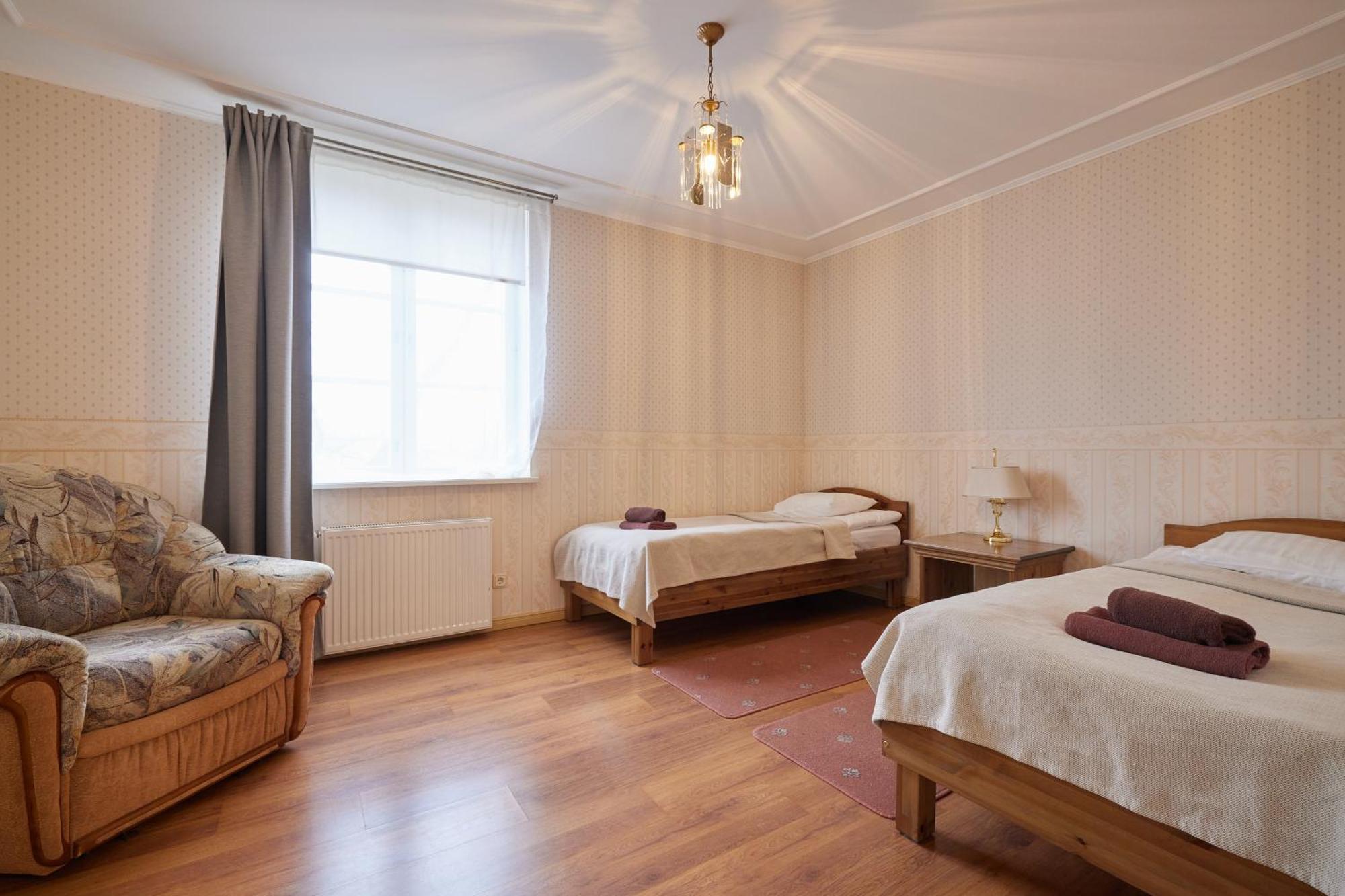 Villa Wesenbergh Rakvere Buitenkant foto