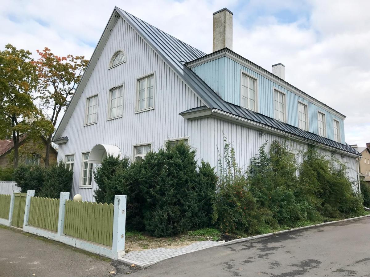 Villa Wesenbergh Rakvere Buitenkant foto