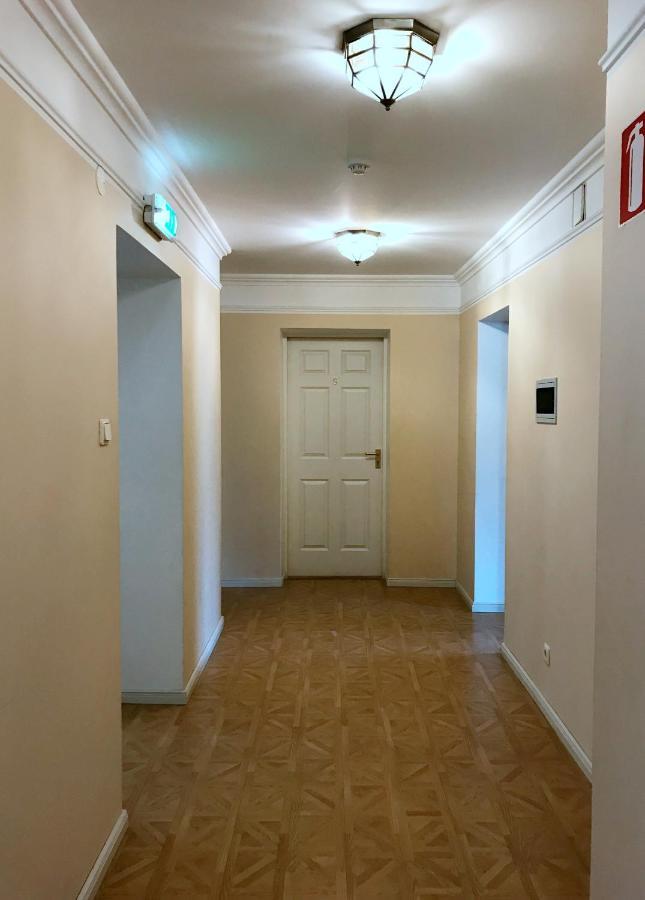 Villa Wesenbergh Rakvere Buitenkant foto